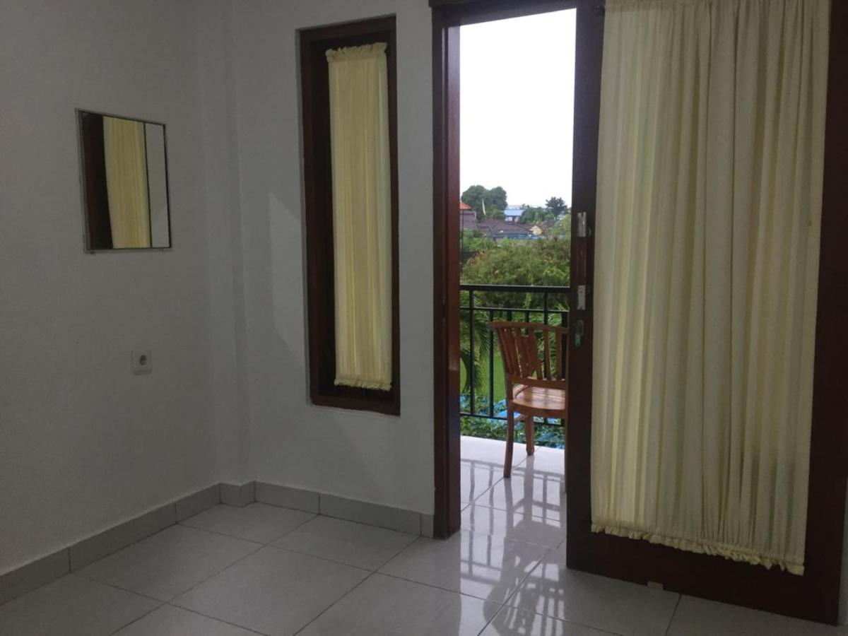 Pondok Sariqu Hotel Legian Exterior foto